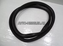 Mercedes W463 G klass arxa şüşənin rezini 4637450024